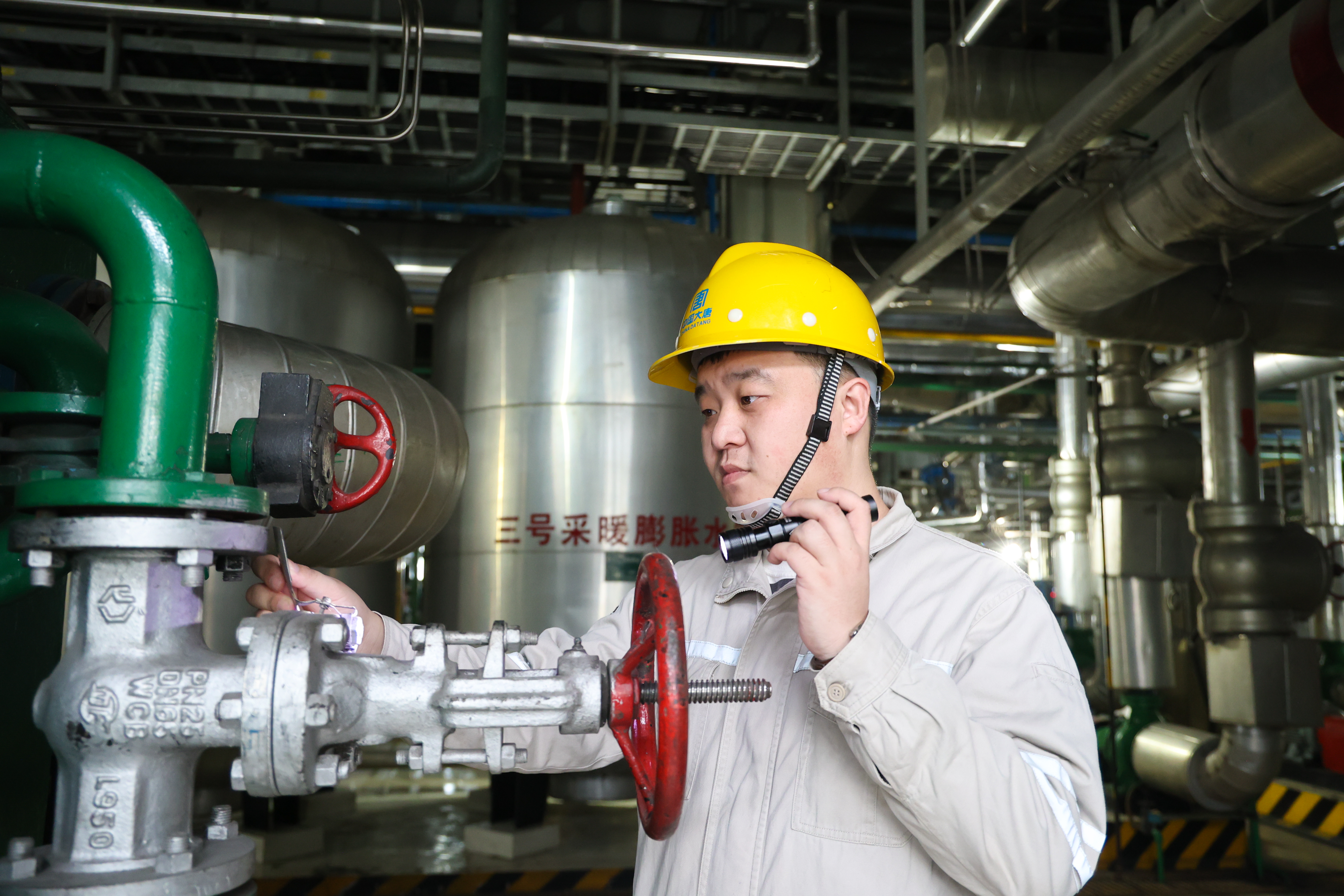 【奋斗大唐人】曹宁：璀璨星河中的夺冠之星 (5).jpg